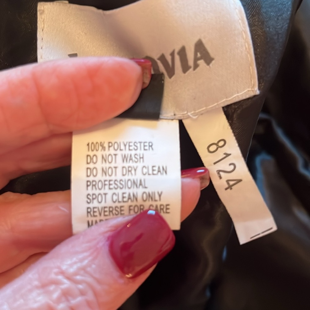 NWT Lenovia Off the shoulder Appliqué Tulle Dress - Picture 12 of 15
